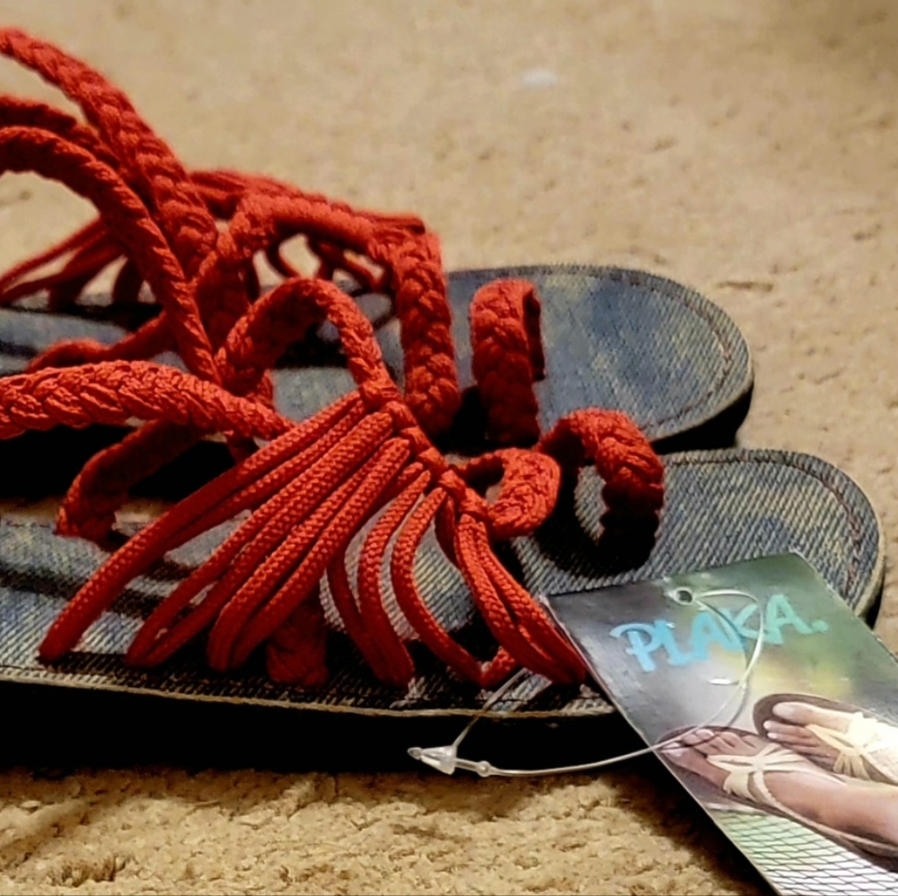 Sandals - Picture 2 of 4